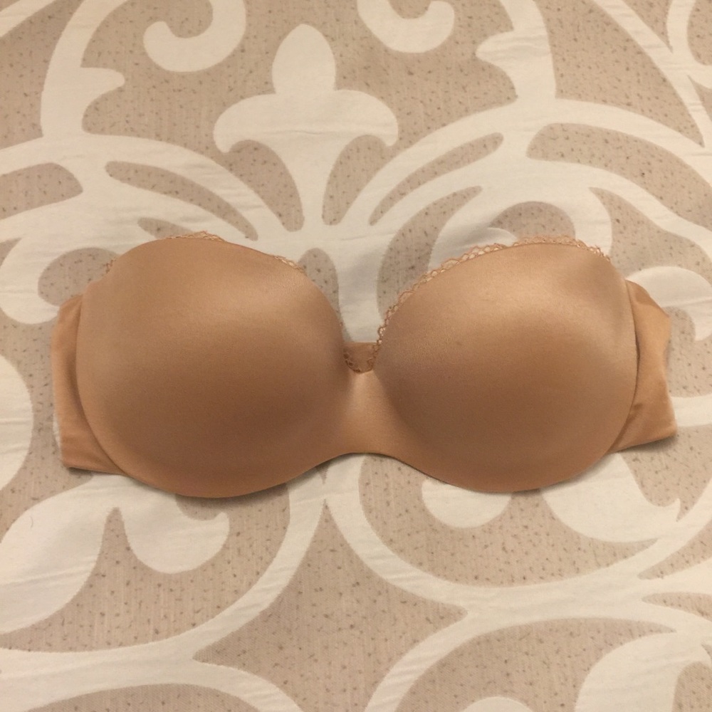 Strapless push-up bra